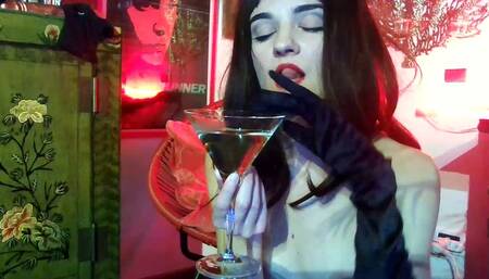 WandaVonDunajew 08-11-2023 PISSING