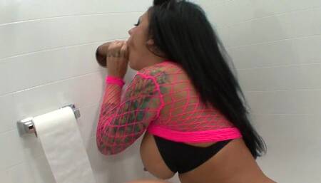 Trashy coke slut Mason Moore