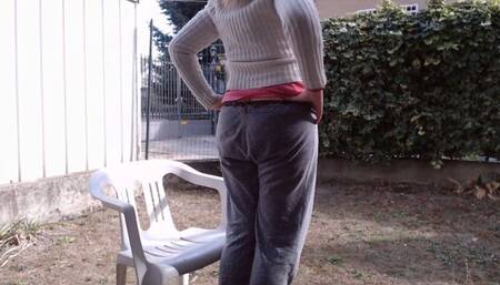 Wet diaper in the garden 720HD