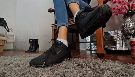 Katherine sneakers and socks fetish Queen