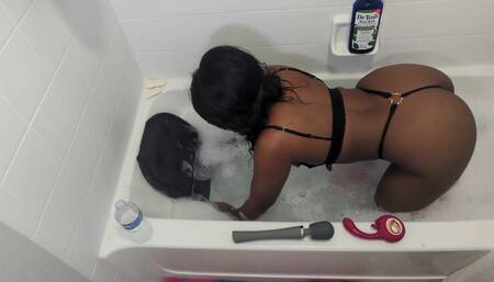 Bubble Butt in a Bubble Bath