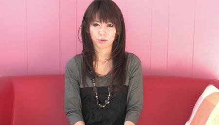 Gorgeous Japanese slut loves to play with her wet pussy