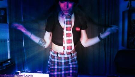 Mistress Linda Evil- la seduzione del demonio