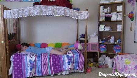 Lolly & David: Spanking and Double Diaper for Bed