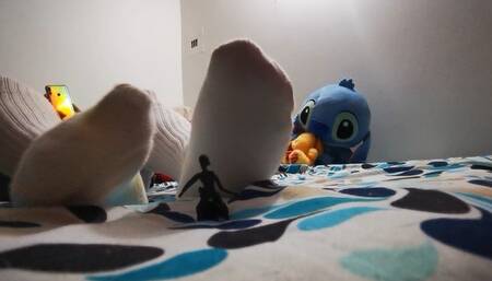 UN HOMBRE MINIATURA ME OBSERVA