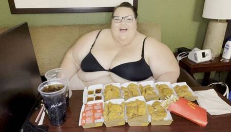 SuperSoft takes on the 80 Chicken Nugget Challenge!