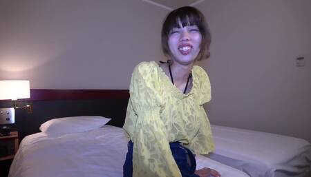 FC2 PPV 1343685 【BLUE㊙️蔵出し】3号パイセンのかずみちゃん❤️実はコレが初撮り❤️初々し