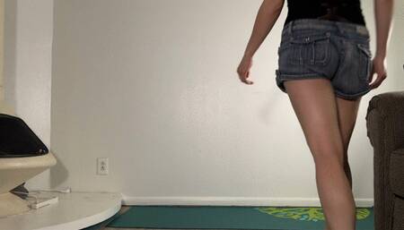 Toe Spreading With Lilith Taurean