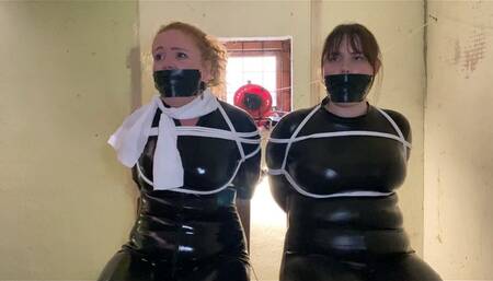 Snowflake And May - One Caught, One Double Crossed WMV