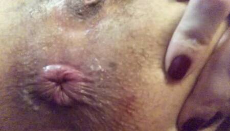 Cream asshole push squirt