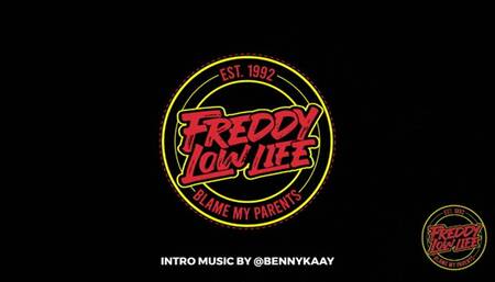 Kiki The Cosplayer Has Her Feet Tickled In Public