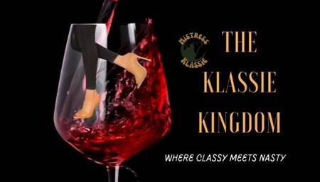 Myss Klassie: Topless JOI to my Ass