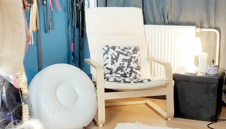 Worship your Mistress bitch!