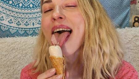 Ice cream and my tongue