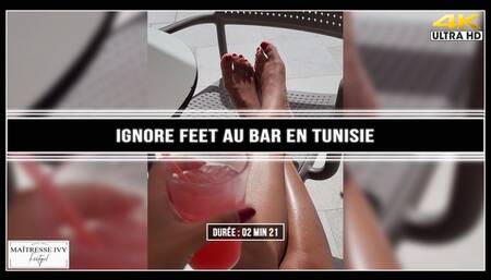 Ignore feet au bar en Tunisie 4K