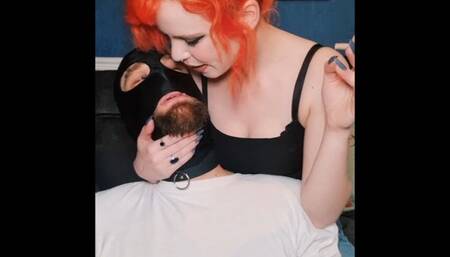 I like to play with my food