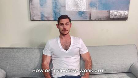 Fitness Model Ryan Debut Solo