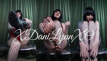 Foot JOI Wearing Fishnets