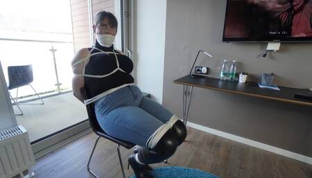 Snowflake - Nagging Girlfriend