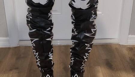 Thi hi Cowgirl boots