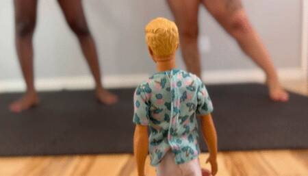 Giantess vs Shrunken loser