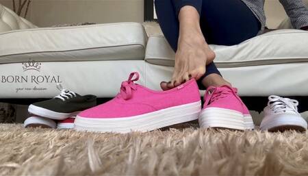 Trying on Keds sneakers collection