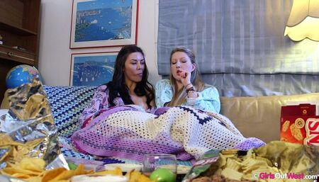 Alana & Prim - Movie Night pt1