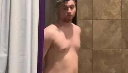 Gym Shower Nude so Others See