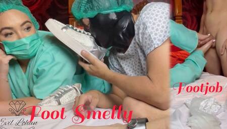 Evil Lohan : Sweaty Feet and Cumshot (1080 EN-sub)