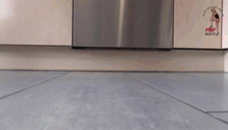 Jelly bears under wooden Mules