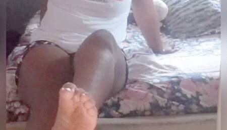 Igbo Omo Actress’ Wrinkled, Meaty Soles Crossed at Ankles with Toe Wiggling