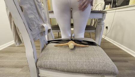 A Small Lesson in Wet Farts by Scarlett Fey