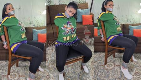 Calisas Bondage Diaries: Ducks Fan