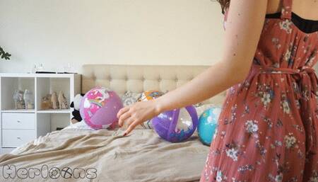 Saskia - Summer time is comming and the beachballs say bye bye