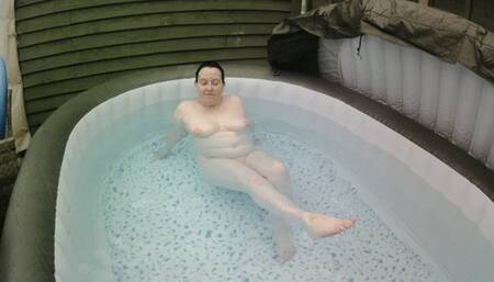 Brunette wife naked hot tub