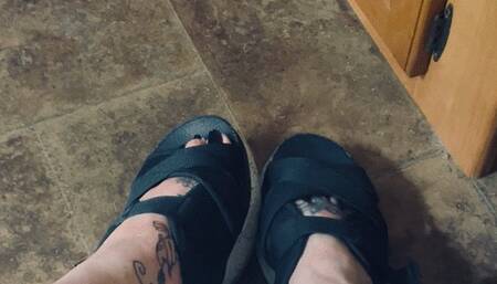 Harmony’s Sweaty Stinky Feet