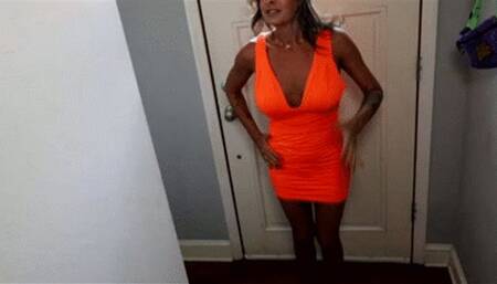 INEED2PEE MILF Brandon just makes it wetting her panties