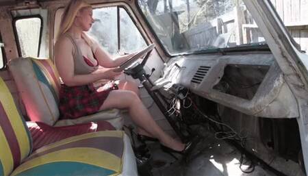 Galas' Stubborn Van - HD 1080p mp4