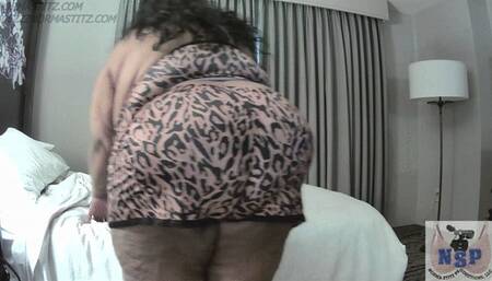 GODDESS NORMA STITZ TIRED RUD DOWN GETS REALLY HOT MP4 FORMAT