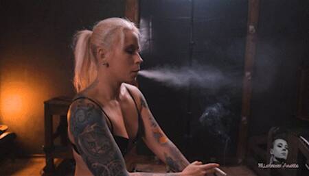 Slow smoking part2 4K MP4