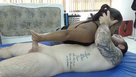 Dwarf girl kiss hand job WITH another dwarf part 2 By Aananzinha and Pitoco Cam By Aline Full hd