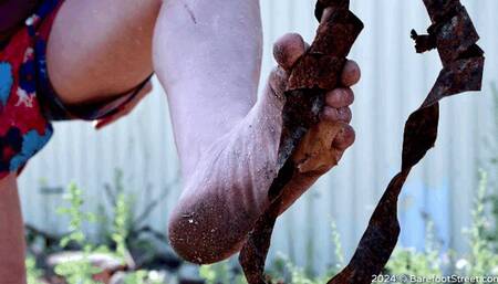 Real barefooter Marina shows off her stone soles and walks around the construction site, barefoot of course (part 2 of 4)