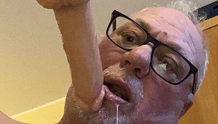 Cumshot in Mouth Is Tasty