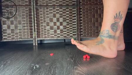 GIANTESS HATES PAPARAZZI 4k