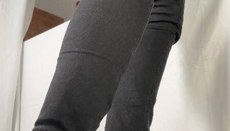 A Shoejob with dirty white sneakers - CBT, Shoejob and some spitting in well worn dirty Converse Chucks - sidecam only - HD