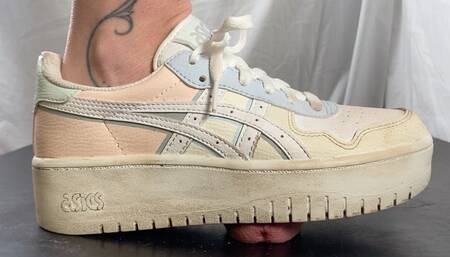 Asics Japan Shoejob - An experience with sneakers - slavecam -HD