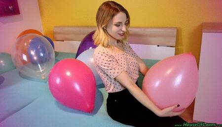 sitpopping ten U14 and U16 balloons