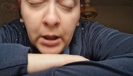 Hardcore allergic sneezing 720HD