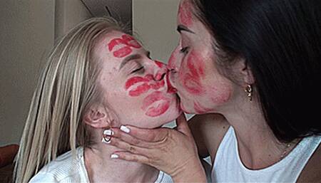 Lesbian kissing passion (1920x1080 HD) MP4