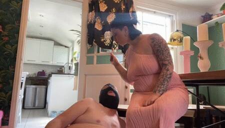 Spit bucket and slave snacks